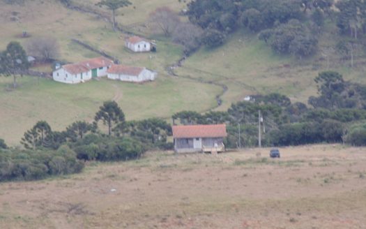 URUBICI: Propriedade na Beira do Asfalto: Mundo Novo