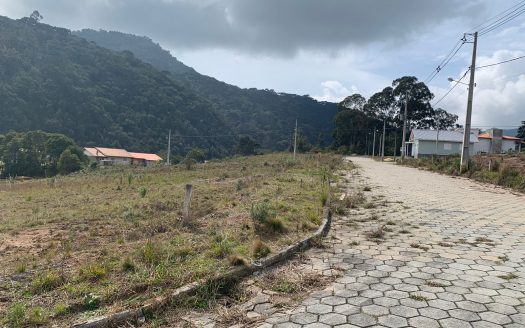 URUBICI:  Lotes urbanos próx. a cidade