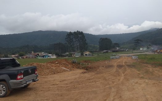 BOM RETIRO – S.C. :  Lotes próx. a cidade à partir de R$ 180 mil.
