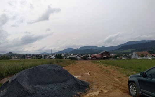 BOM RETIRO – S.C. :  Lotes próx. a cidade à partir de R$ 180 mil.