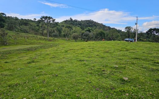 URUBICI:  Lindo rancho com 2 ou 4 Hectares e muita água
