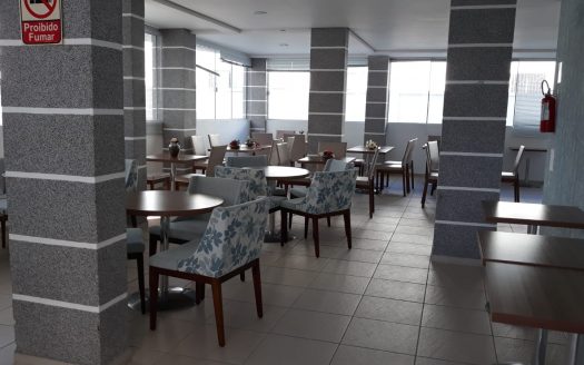 CANASVIEIRAS:  2 Dorms. (1 suíte) na quadra do mar !