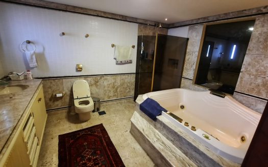 CANASVIEIRAS:  CASA FRENTE PARA O MAR