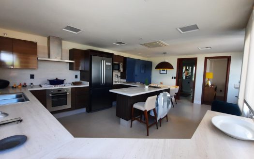 CANASVIEIRAS:  CASA FRENTE PARA O MAR