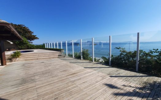 CANASVIEIRAS:  CASA FRENTE PARA O MAR