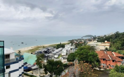 JURERÊ:   FRENTE IATE CLUB – 1 DORM. c/LINDA VISTA PARA A BAÍA