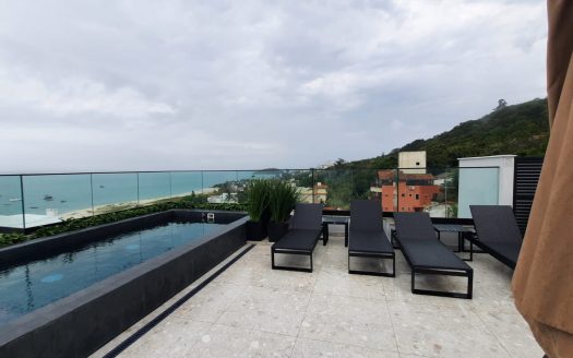 JURERÊ:   FRENTE IATE CLUB – 1 DORM. c/LINDA VISTA PARA A BAÍA