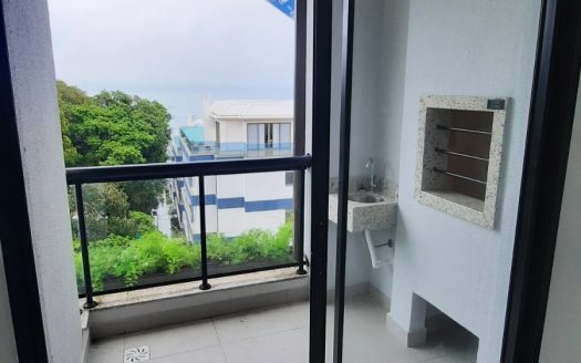 JURERÊ:   FRENTE IATE CLUB – 1 DORM. c/LINDA VISTA PARA A BAÍA