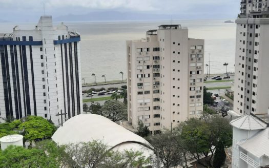 2 Suítes + Lavabo próx. à BEIRA MAR NORTE – Florianópolis