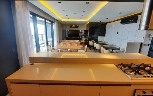 2 Suítes + Lavabo próx. à BEIRA MAR NORTE – Florianópolis