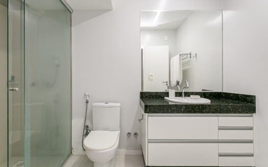 JURERÊ INTERNACIONAL: EXCELENTE CASA – 326 m2